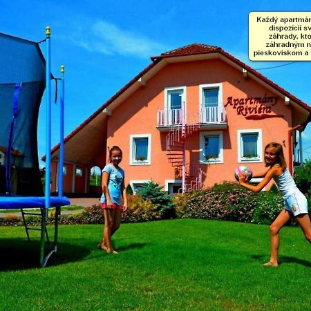 Chalupa Riviera A Apartmany Riviera - Liptov Besenova Ruzomberok Bagian luar foto