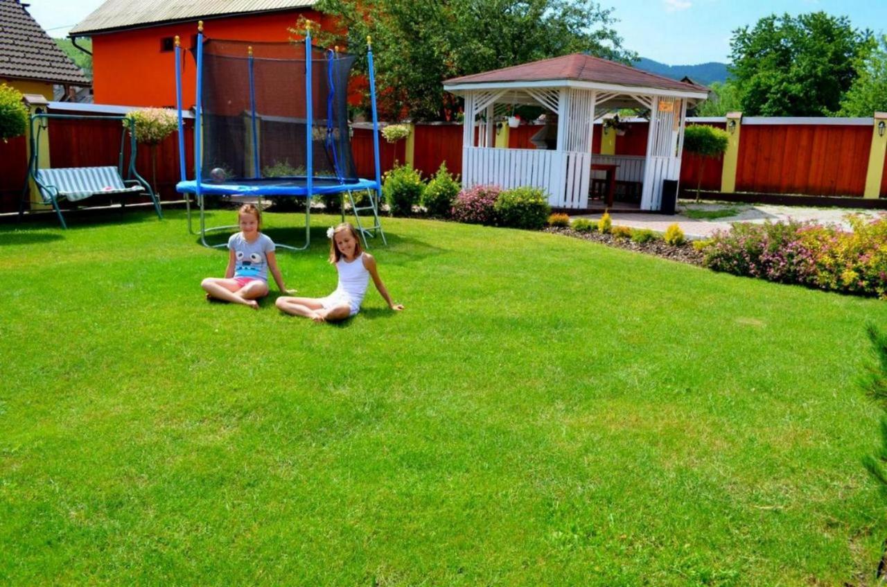 Chalupa Riviera A Apartmany Riviera - Liptov Besenova Ruzomberok Bagian luar foto