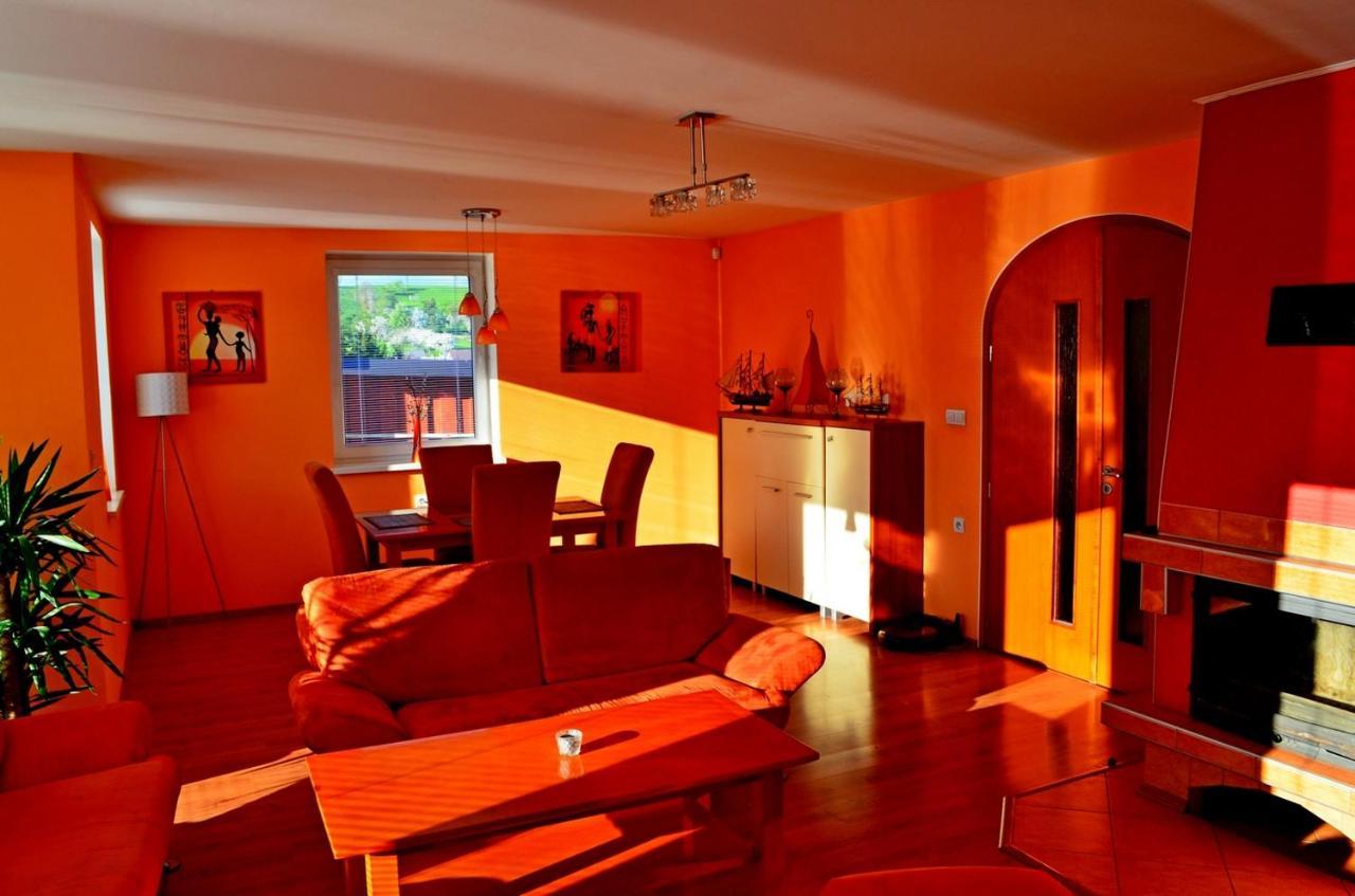 Chalupa Riviera A Apartmany Riviera - Liptov Besenova Ruzomberok Bagian luar foto