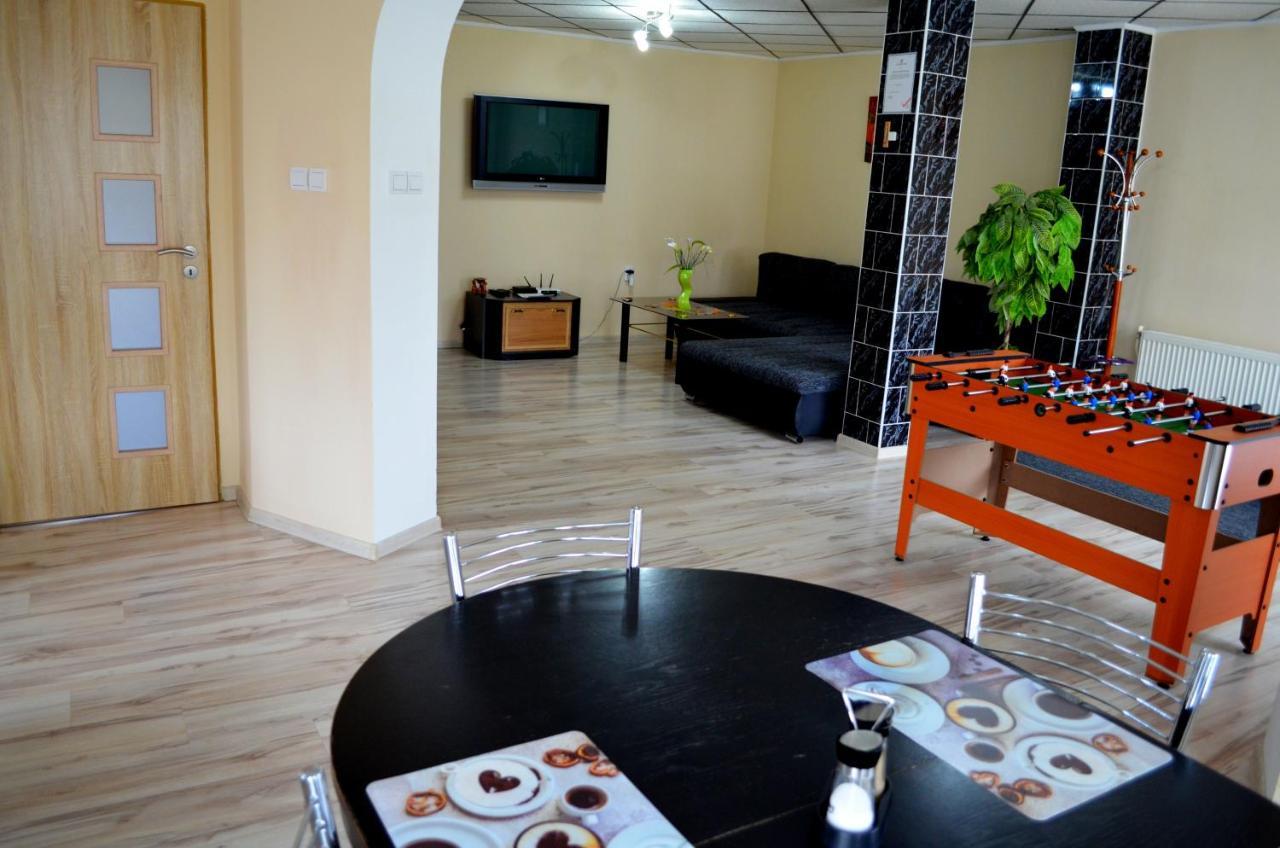 Chalupa Riviera A Apartmany Riviera - Liptov Besenova Ruzomberok Bagian luar foto